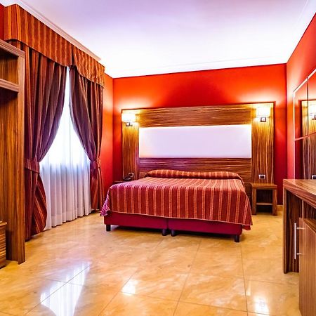 Marcantonio Hotel Джуляно ин Кампания Екстериор снимка