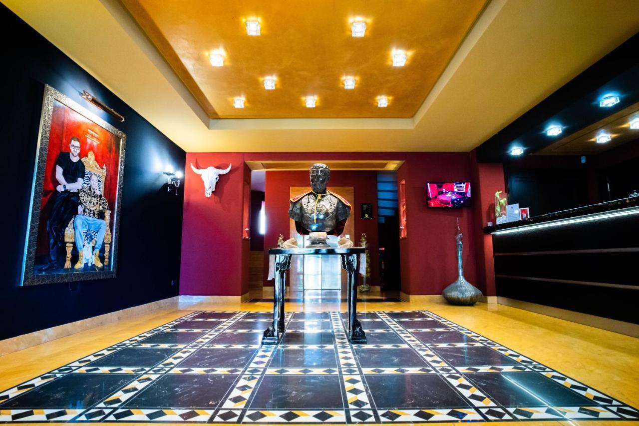 Marcantonio Hotel Джуляно ин Кампания Екстериор снимка